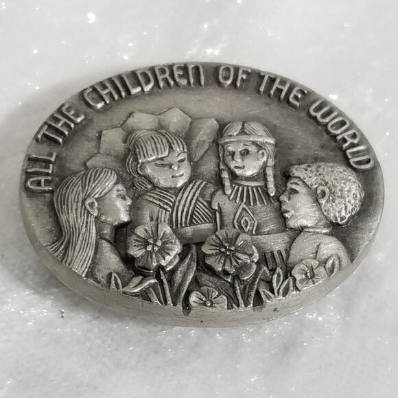 Vintage lid only pewter trinket box lid with earrings 1.1435 - Picture 6 of 6